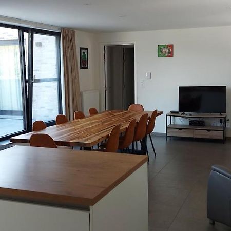 Leuk Overnachten In Hartje Laarne, Dicht Bij Gent! Экстерьер фото